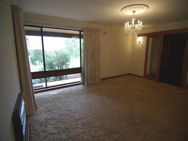 10 Mill Terrace, Eden Hills SA 5050