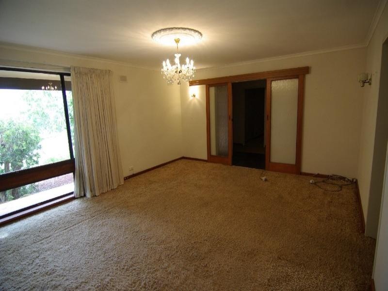 10 Mill Terrace, Eden Hills SA 5050