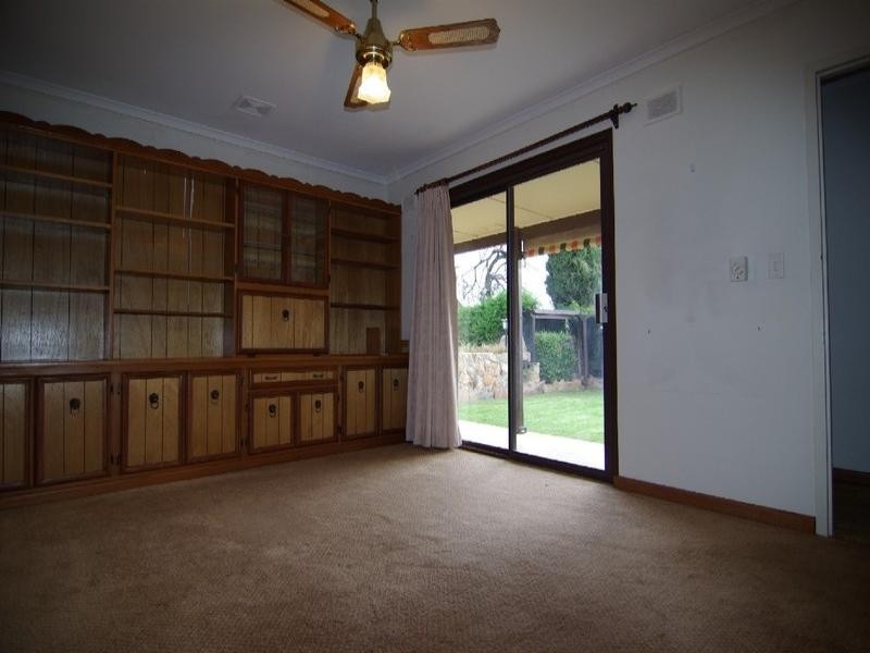 10 Mill Terrace, Eden Hills SA 5050