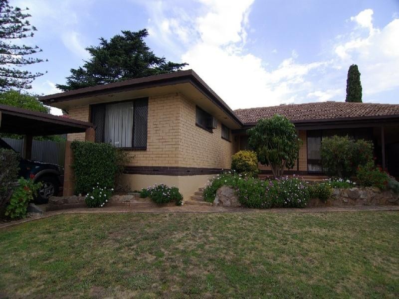 10 Mill Terrace, Eden Hills SA 5050