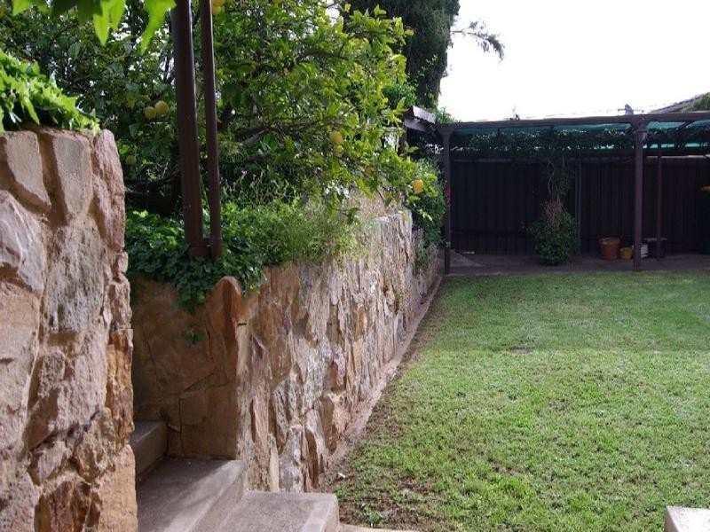 10 Mill Terrace, Eden Hills SA 5050