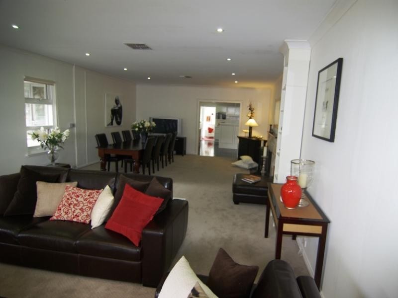 182 Coromandel Parade, Coromandel Valley SA 5051