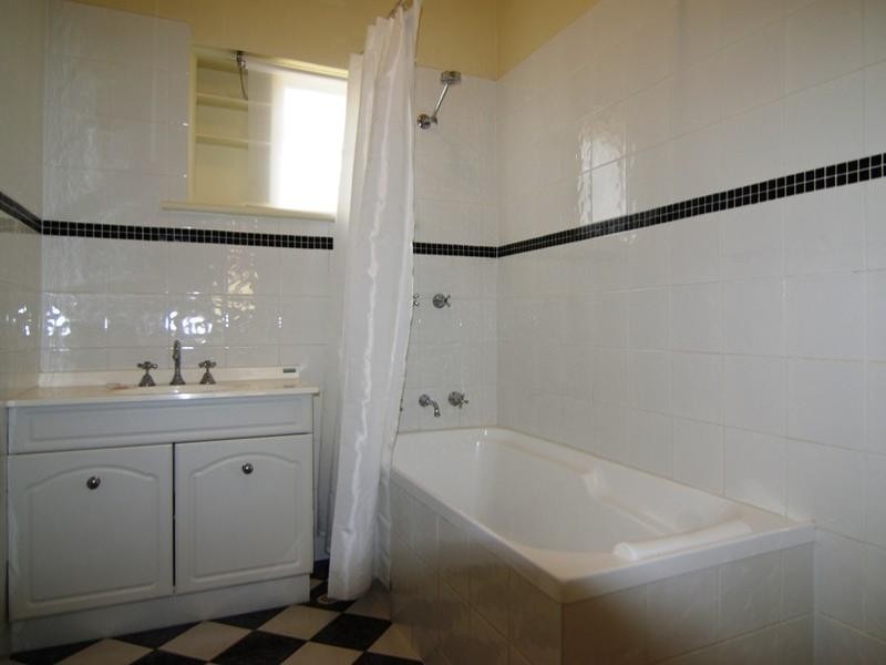 37 Myrtle Road, Hawthorndene SA 5051