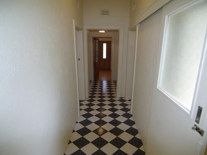 37 Myrtle Road, Hawthorndene SA 5051