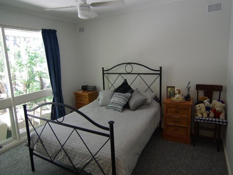 4 Valley Side Drive, Crafers SA 5152