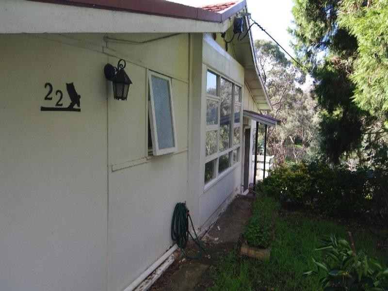 22 Glengarry Avenue, Glenalta SA 5052