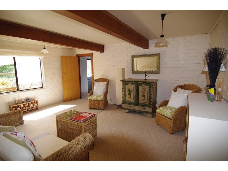 14 Glen Road, Eden Hills SA 5050