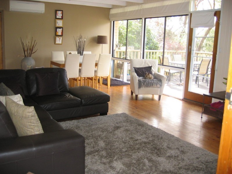 14 Glen Road, Eden Hills SA 5050