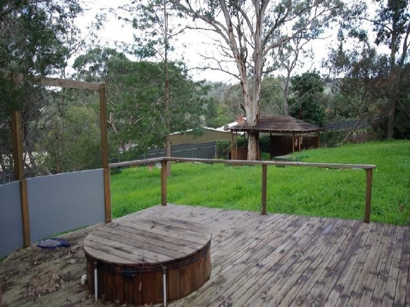 17 Boronia Avenue, Coromandel Valley SA 5051