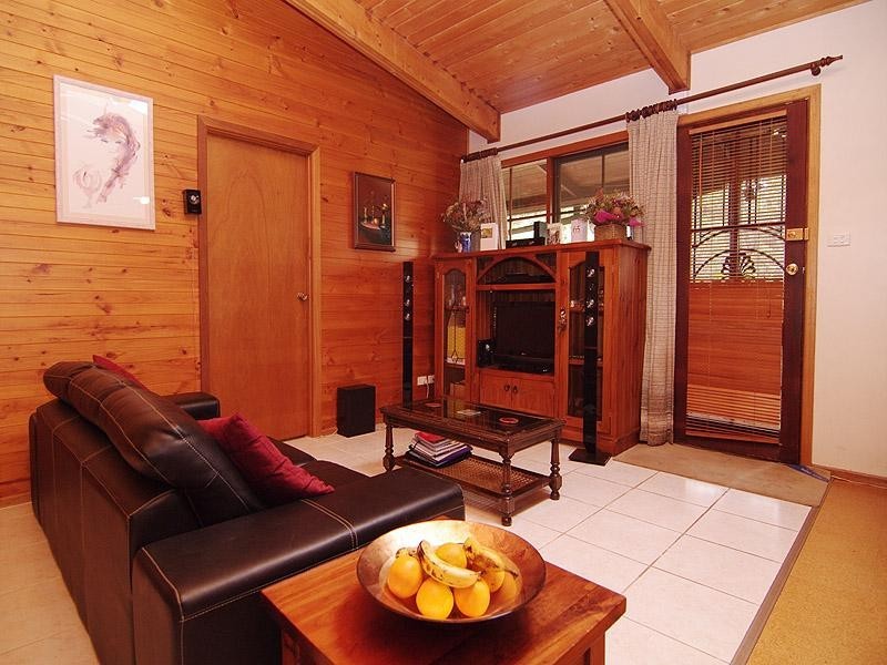 3 Waratah Close, Belair SA 5052