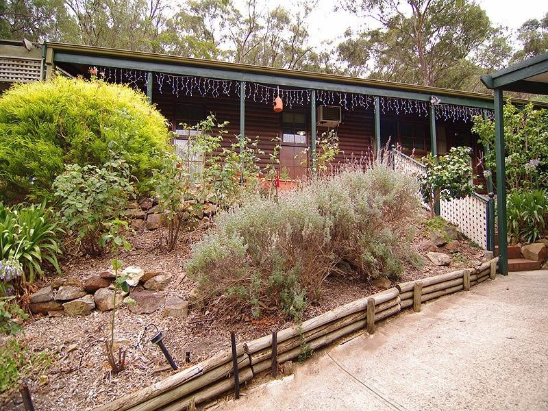 3 Waratah Close, Belair SA 5052