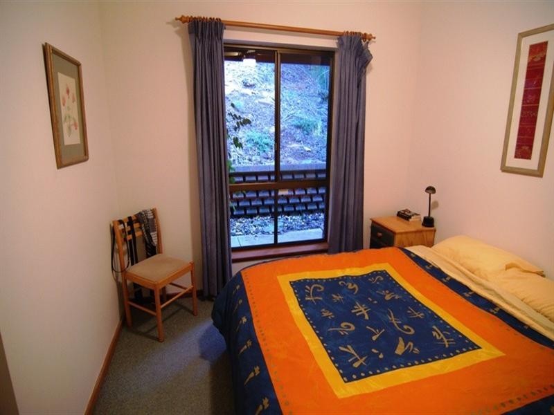 1 Horsell Road, Belair SA 5052