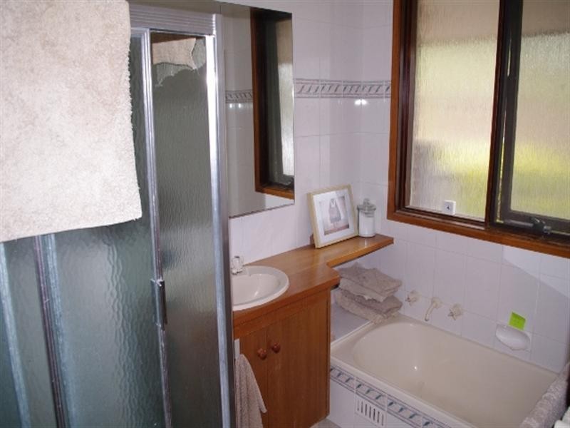 26 Neate Avenue, Belair SA 5052