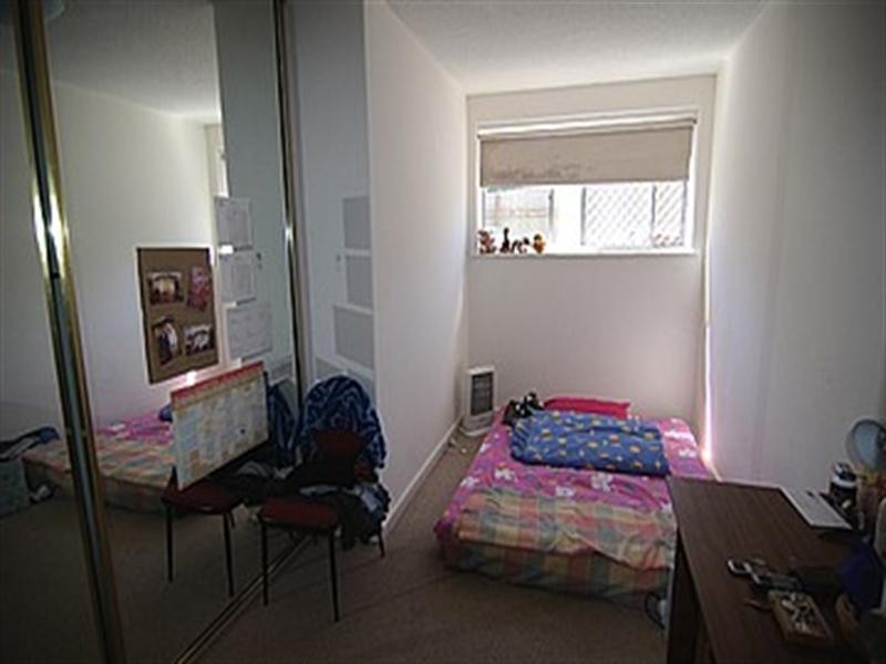 2/13 Burbank Avenue, Bedford Park SA 5042