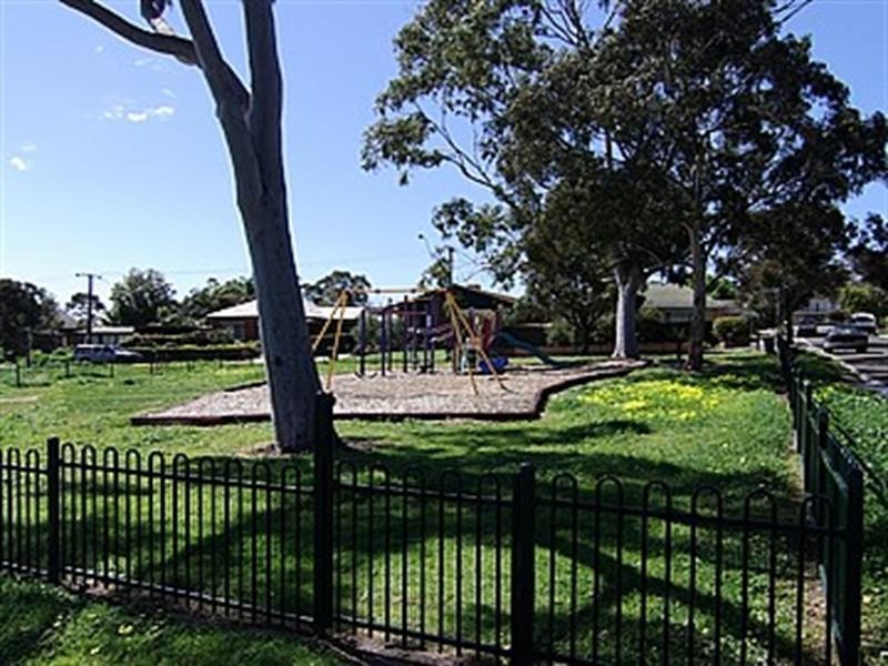 2/13 Burbank Avenue, Bedford Park SA 5042