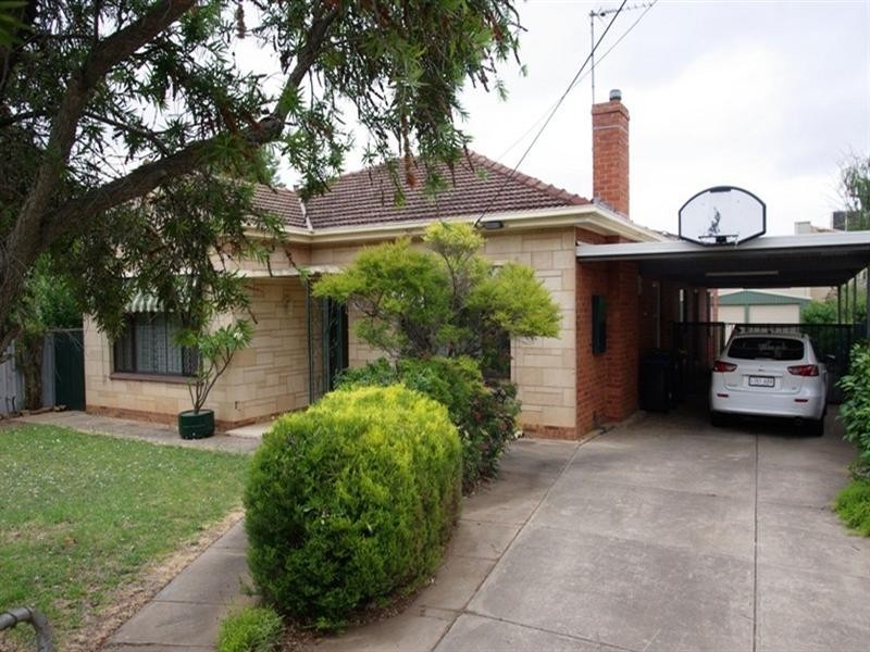 8 Daniels Road, Panorama SA 5041