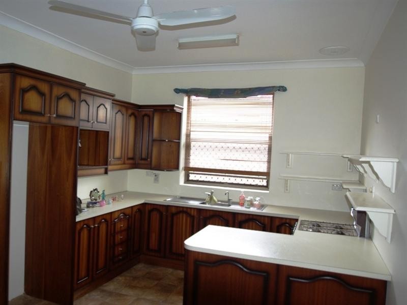 8 Daniels Road, Panorama SA 5041