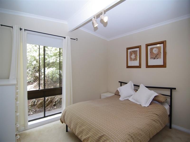 11 Landsdowne Avenue, Belair SA 5052