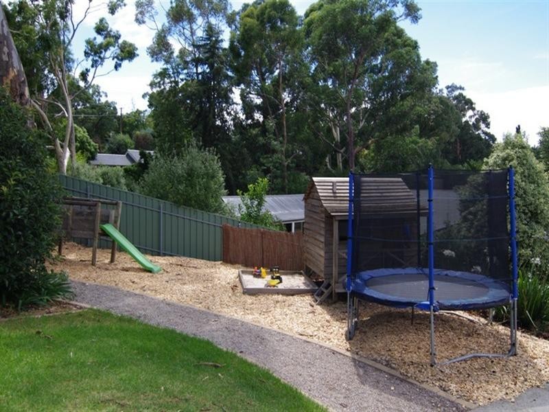 11 Landsdowne Avenue, Belair SA 5052