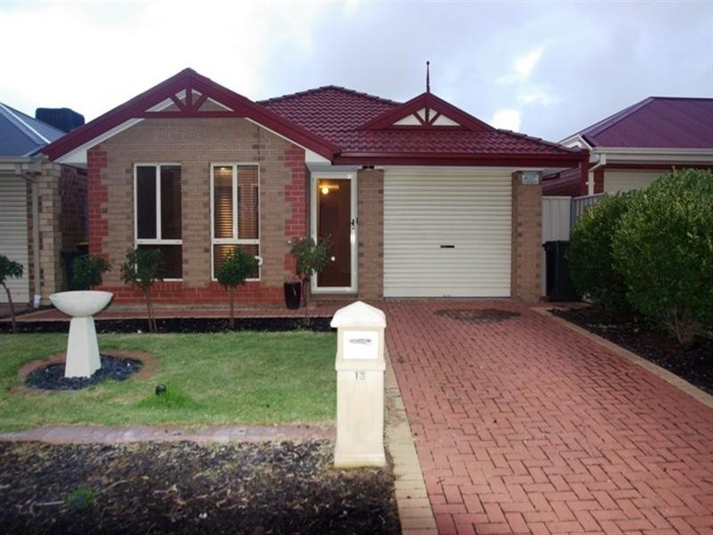 13 Newfield Drive, Reynella SA 5161