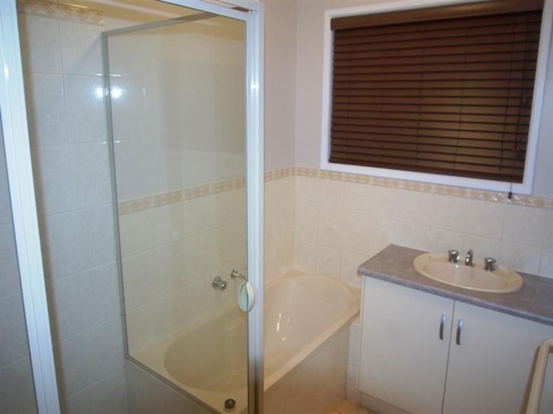 13 Newfield Drive, Reynella SA 5161