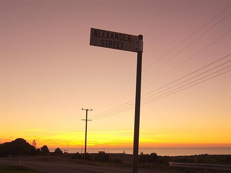 90 Alexander Street, Sellicks Beach SA 5174