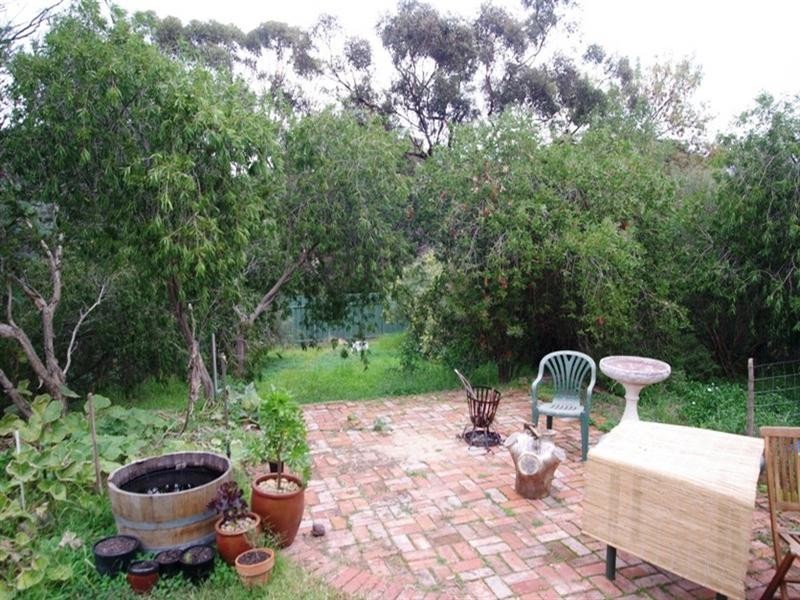 17 Wonoka Street, Eden Hills SA 5050