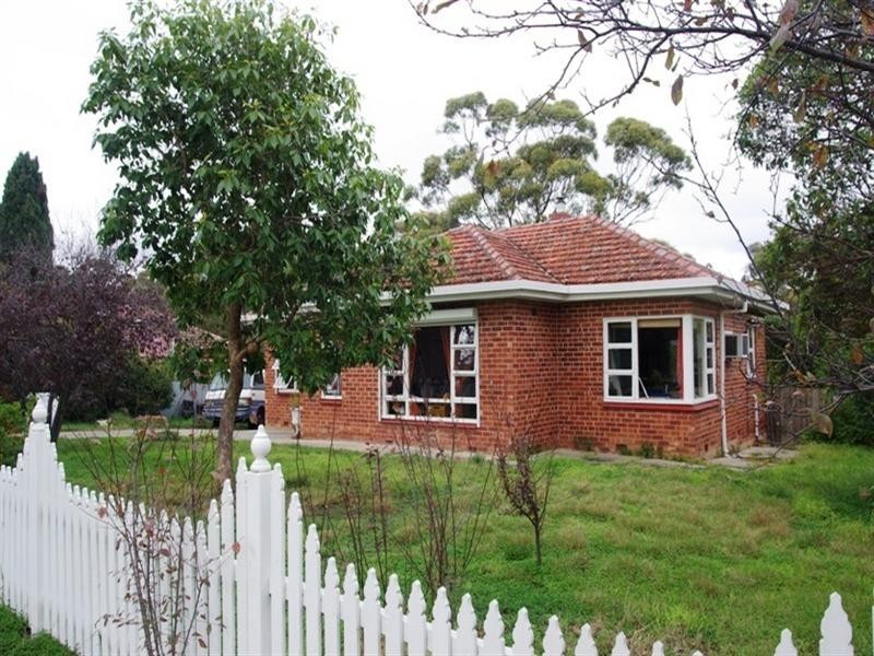 17 Wonoka Street, Eden Hills SA 5050