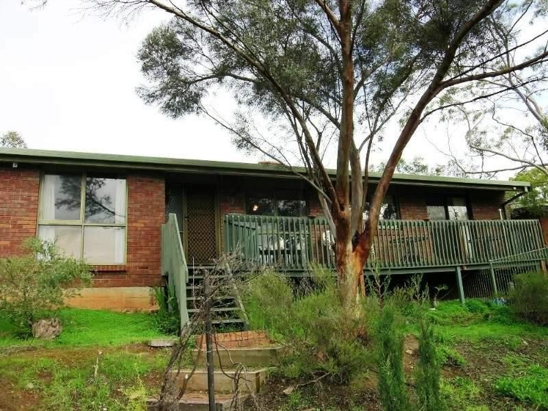32 Mill Terrace, Eden Hills SA 5050