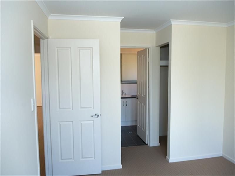 15 Sunshine Avenue, Warradale SA 5046