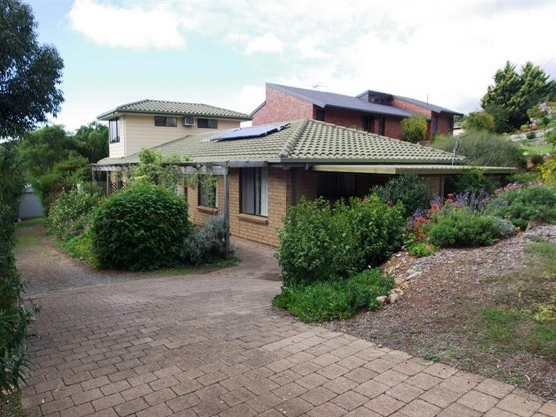 67 Hillcrest Drive, Eden Hills SA 5050