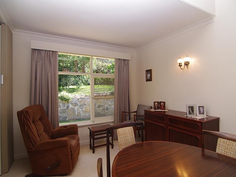 6 Devon Drive, Coromandel Valley SA 5051