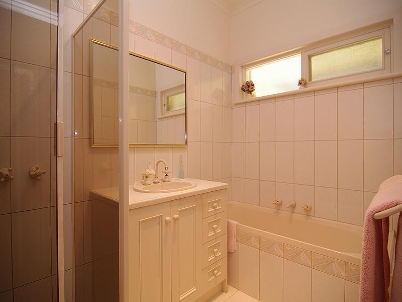 6 Devon Drive, Coromandel Valley SA 5051