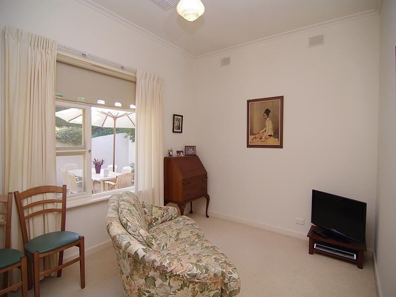 6 Devon Drive, Coromandel Valley SA 5051