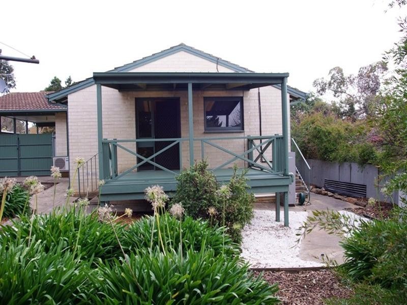 9 Istanbul Drive, Aberfoyle Park SA 5159