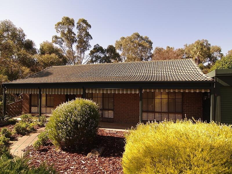 5 Newport Crescent, Aberfoyle Park SA 5159
