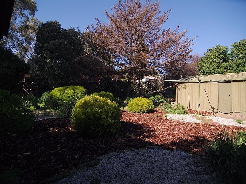 5 Newport Crescent, Aberfoyle Park SA 5159