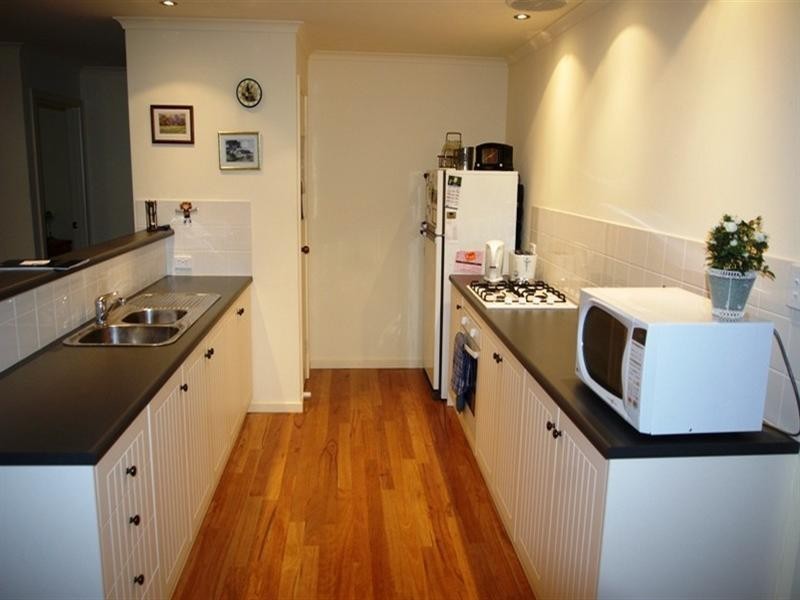 27 Gorse Avenue, Hawthorndene SA 5051