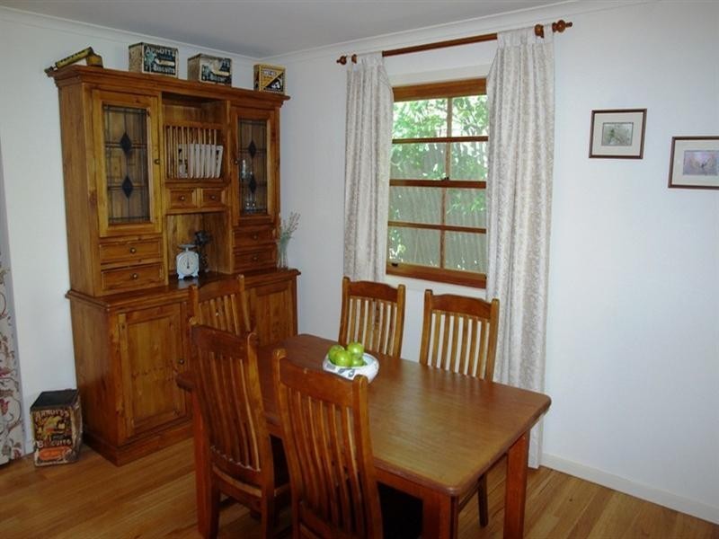 27 Gorse Avenue, Hawthorndene SA 5051