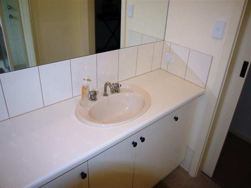 27 Gorse Avenue, Hawthorndene SA 5051