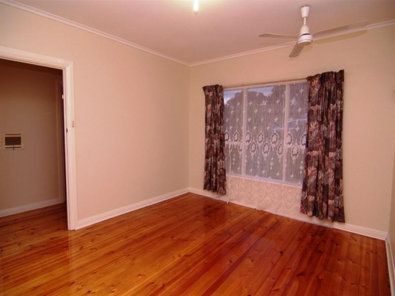 19 Doctors Road, Morphett Vale SA 5162