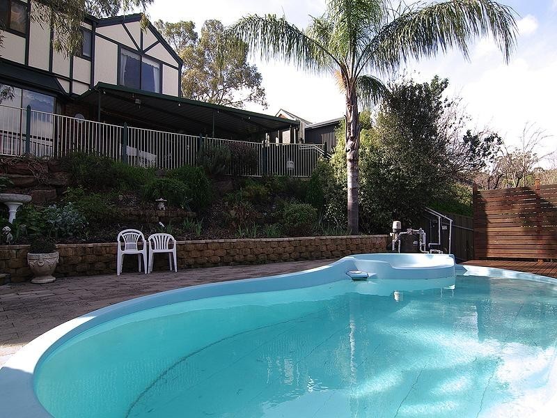 10 Sylvia Court, Coromandel Valley SA 5051