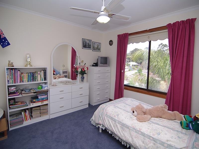 10 Sylvia Court, Coromandel Valley SA 5051