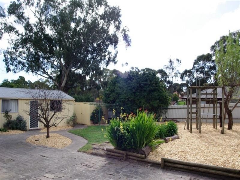 3 Hamilton Crescent, Aberfoyle Park SA 5159