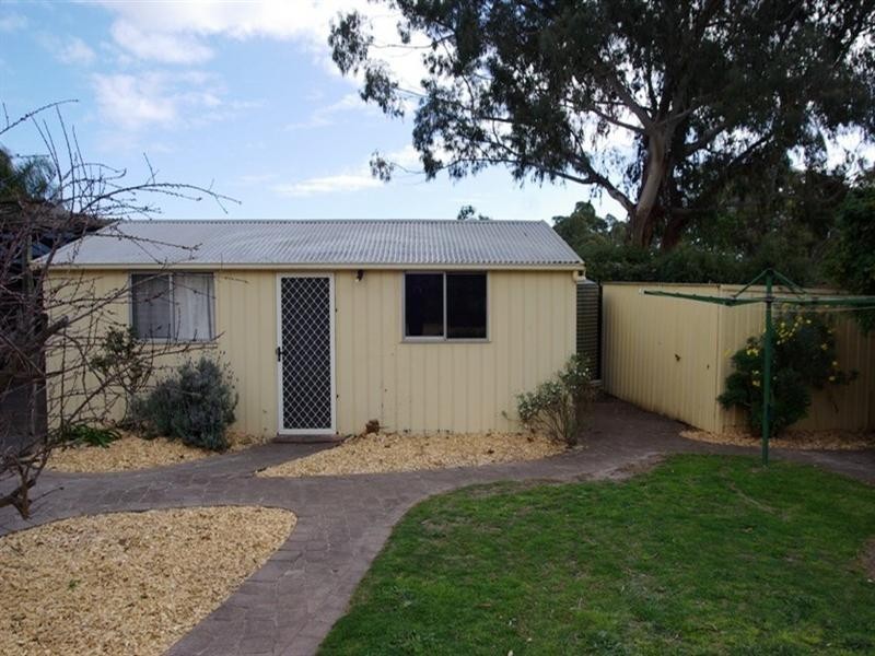 3 Hamilton Crescent, Aberfoyle Park SA 5159