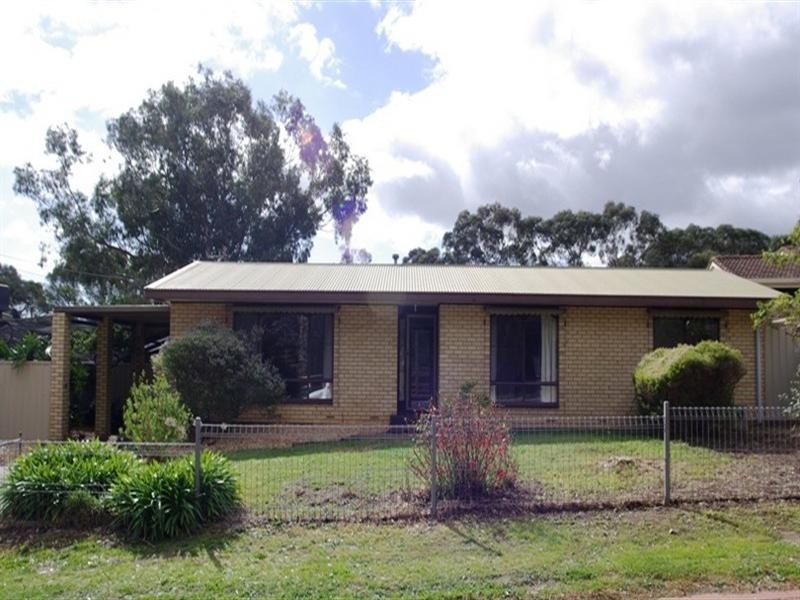 3 Hamilton Crescent, Aberfoyle Park SA 5159