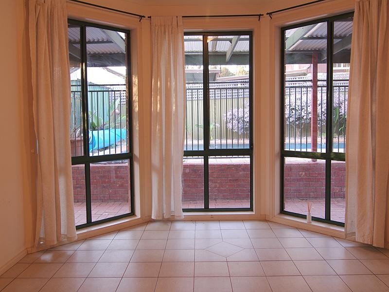 4 Yalpara Street, Eden Hills SA 5050