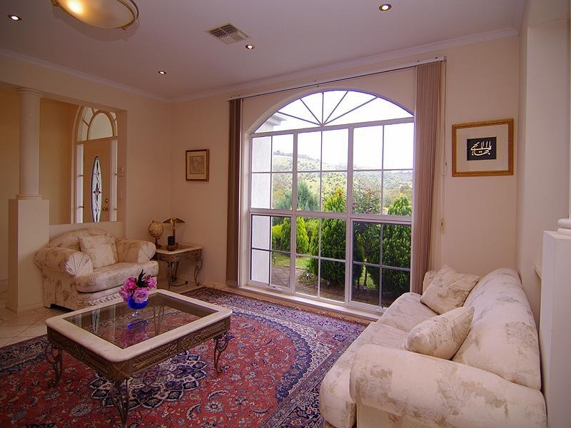 9 Banes Street, Coromandel Valley SA 5051