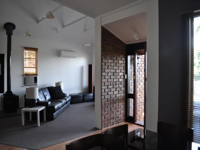 36 Larkdale Crescent, O’halloran Hill SA 5158