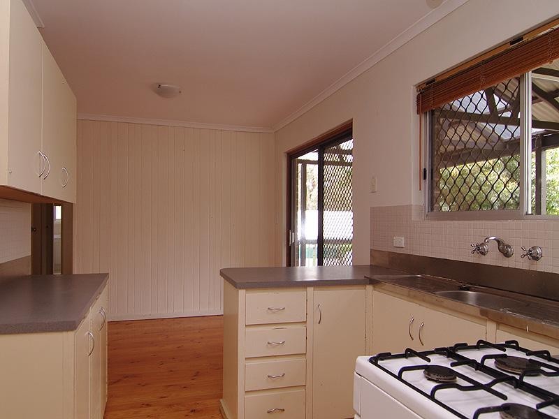 13 Ebor Crescent, Aberfoyle Park SA 5159